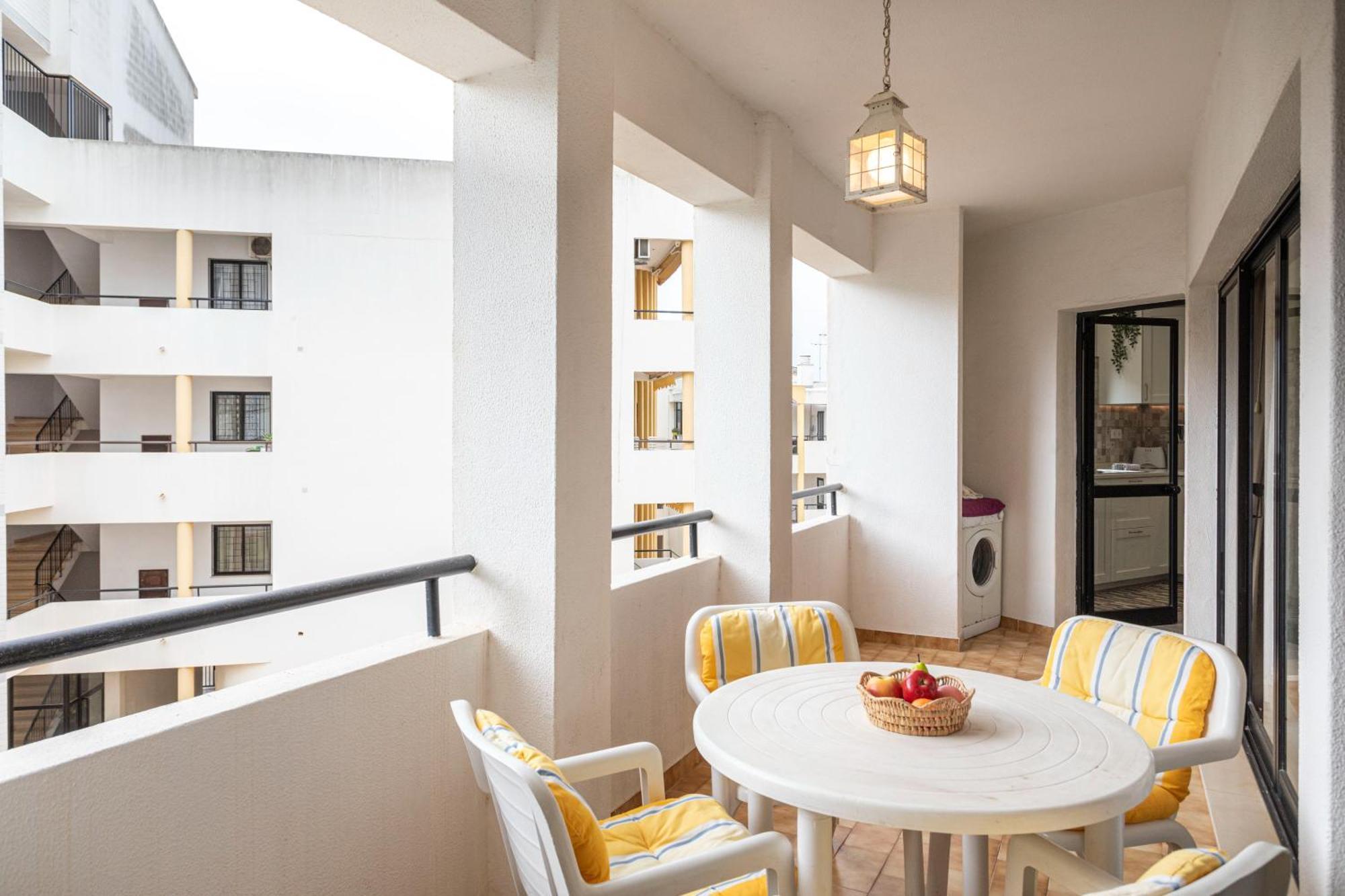 Centralgarve - Great, Bright 2-Bedroom Flat In The Center Of Vilamoura -Topazio Exterior photo
